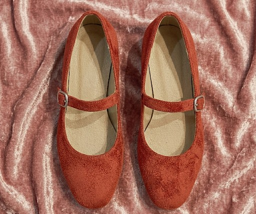 Pointed Toe Buckle Flats - Leather Shoes