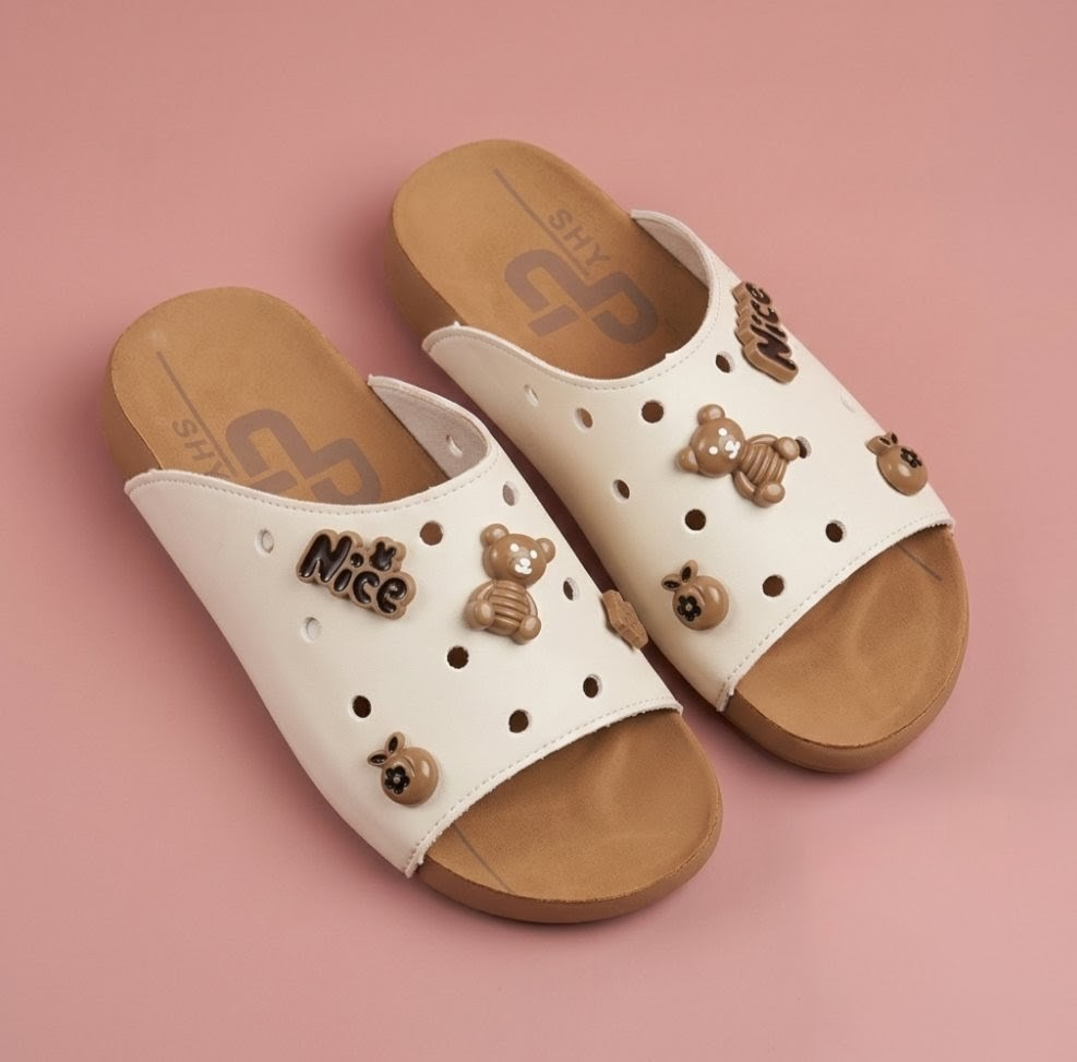 Clog Slide with cute charm - Image 2