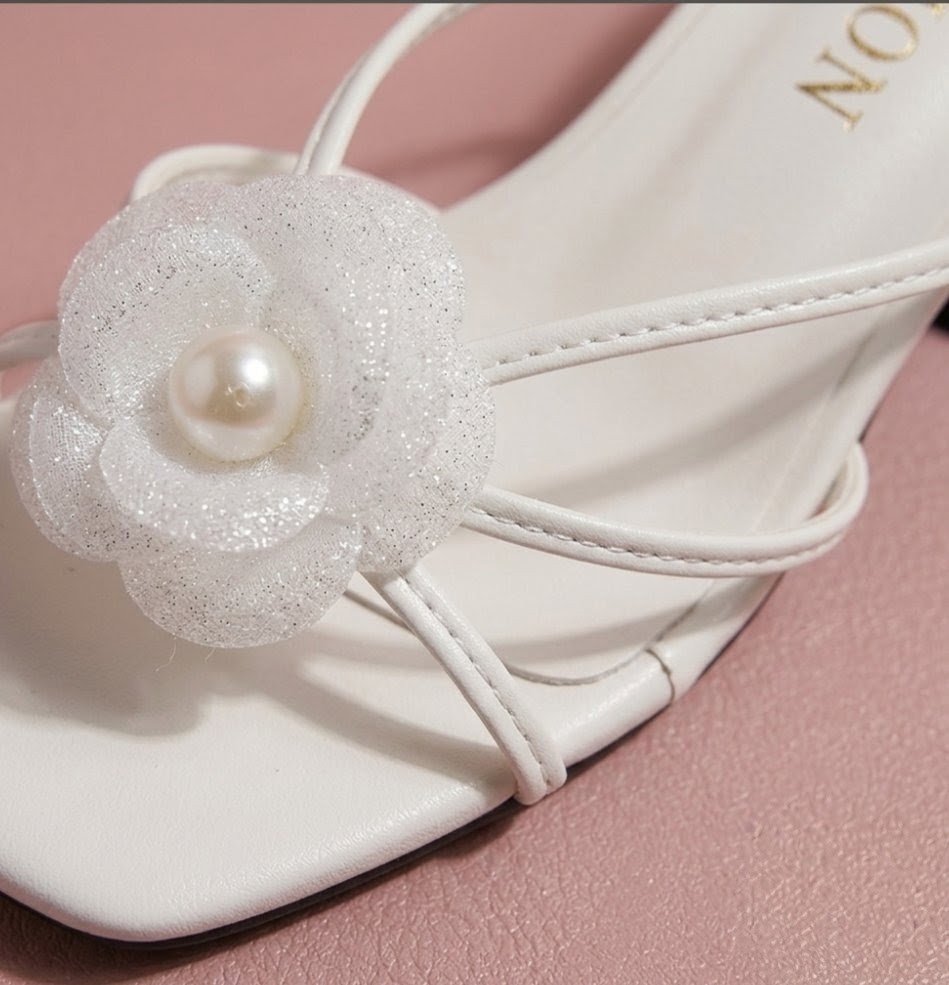 Elegant Floral High-Heel Sandal - Image 2
