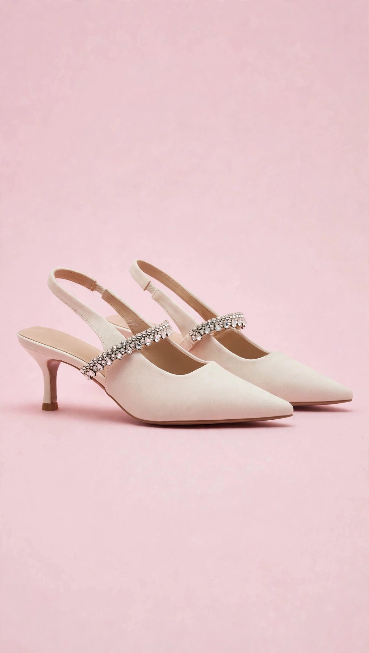 Elegant pointed-toe slingback heels - Image 5
